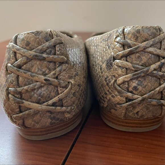 LIFE STRIDE Women's Snake print Flats - BRAND NEW, NEVER WORN - Picture 4 of 11